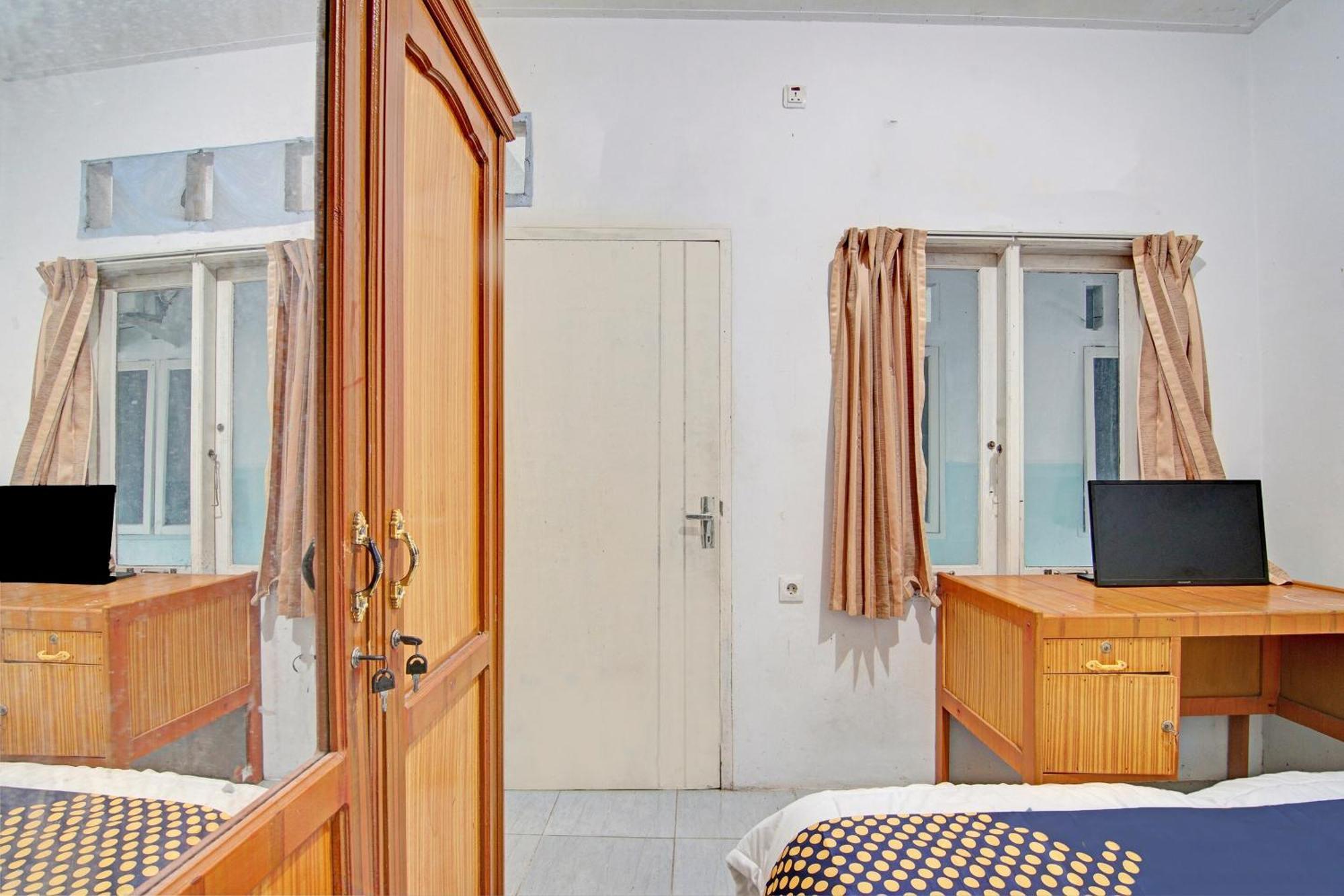 Hotel Spot On 92974 Arsen House Pekanbaru